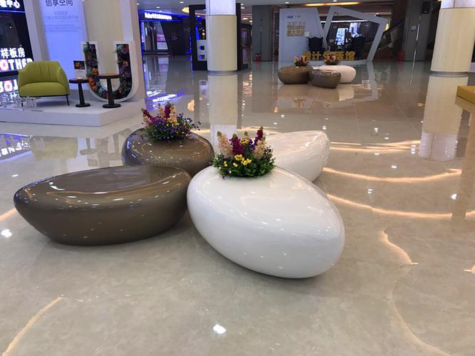 庆宝公司玻璃钢异形产品玻璃钢雕塑